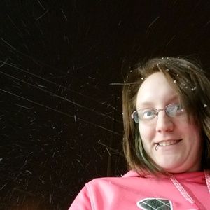 Meet your Posher, Cassie